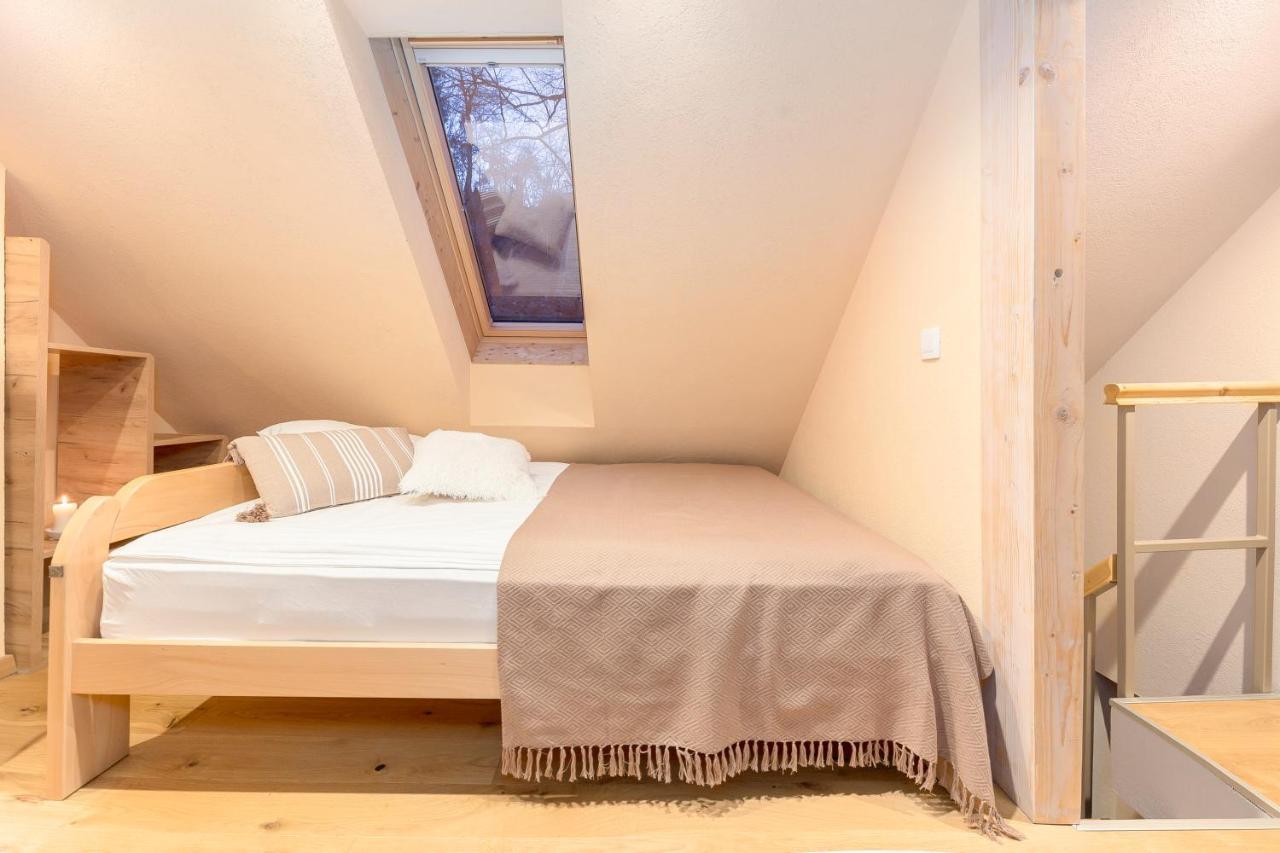 Bohinj Cottage Pr' Maricki - House In Nature With Hot Tub & Sauna 외부 사진